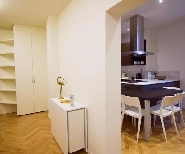 Apartment Sibilla - Via Piella 14 Bologna