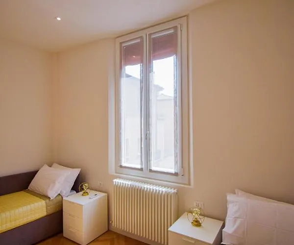 Apartment Sibilla - Via Piella 14 Bologna