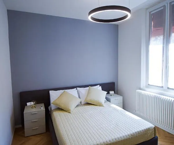 Appartamento Sibilla - Via Piella 14 *